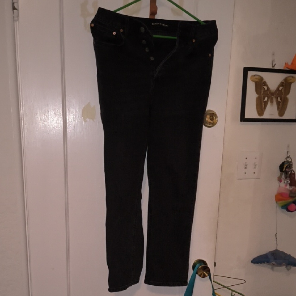 Denim Forum | High Rise Jeans - Deep Black